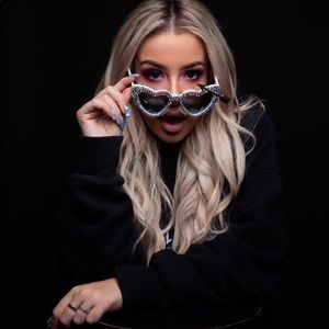 Meet your Posher, Kizzi